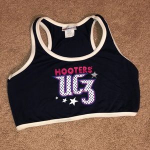 Hooters UC3 cropped tank top
